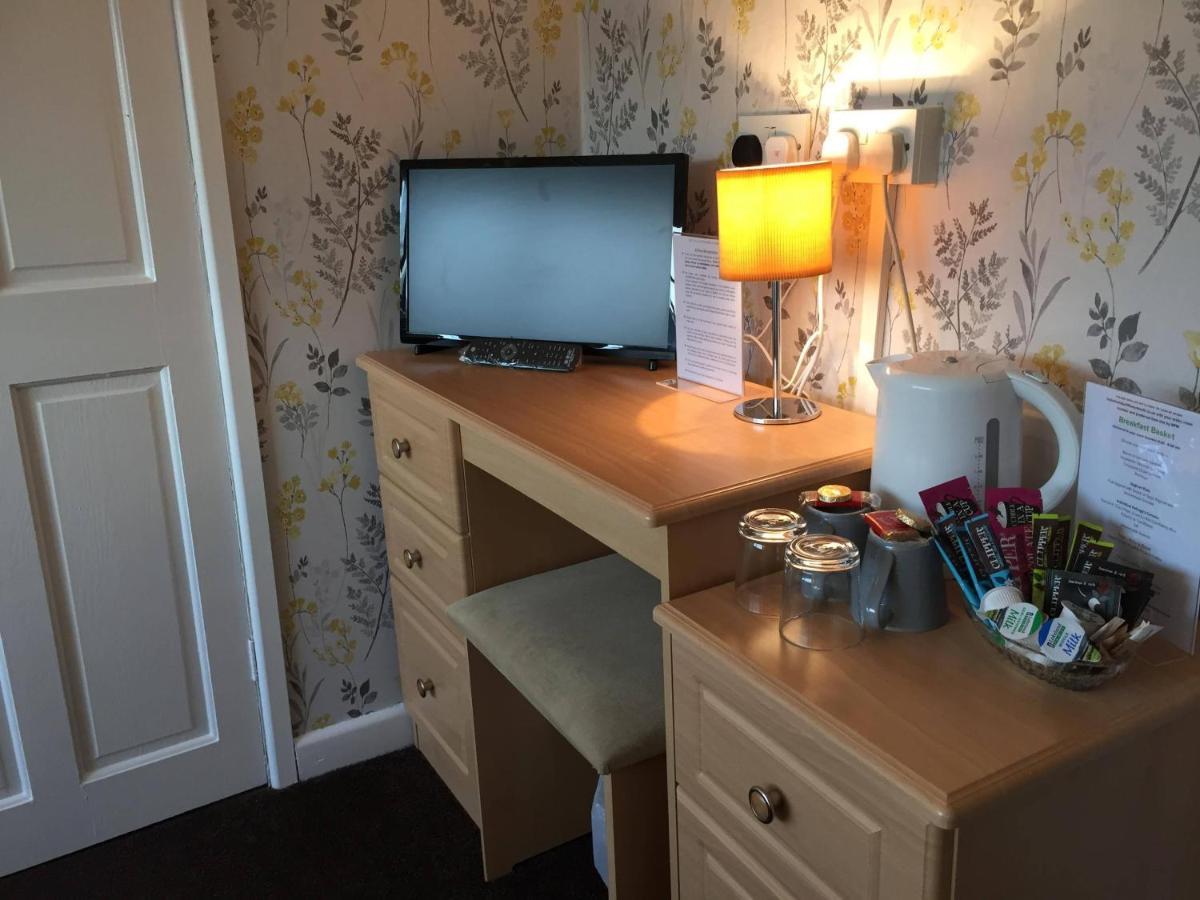 Whitecliff Guest House Weymouth Exteriör bild