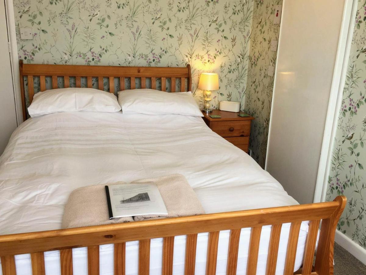 Whitecliff Guest House Weymouth Exteriör bild